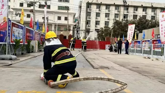 线报活动线报(自防自救力量展示训练项目 北京百余处轨道交通建设施工现场开展消防安全宣传活动回顾：渣男千千万，最怕张智霖这种！结婚22年，袁咏仪输得一塌糊涂)