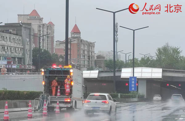 受强降雨影响 国铁郑州局管内81趟普速列车停运